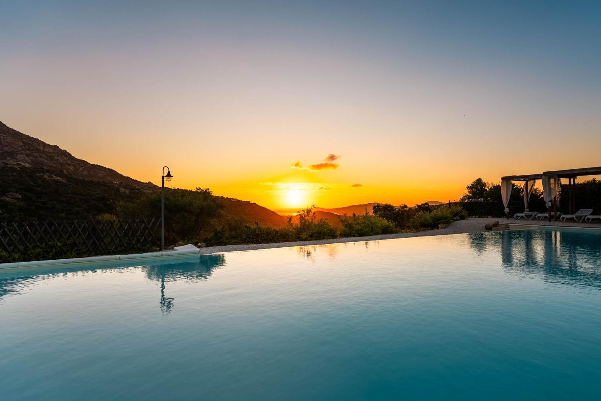 Casagliana Suite Resort Olbia Luaran gambar